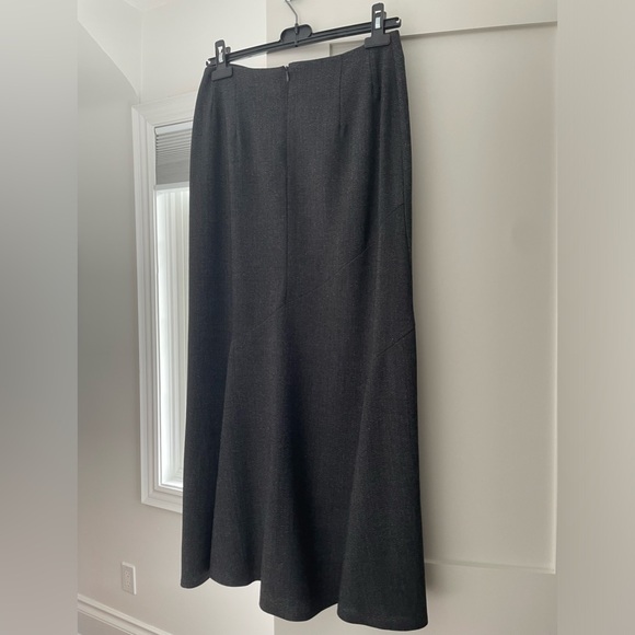 Ross Mayer Charcoal Skirt - Size 6 - Picture 2 of 3